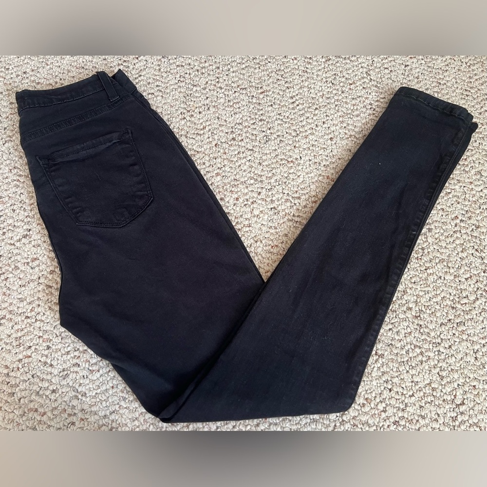 AKIRA Black Skinny Women's Jeans